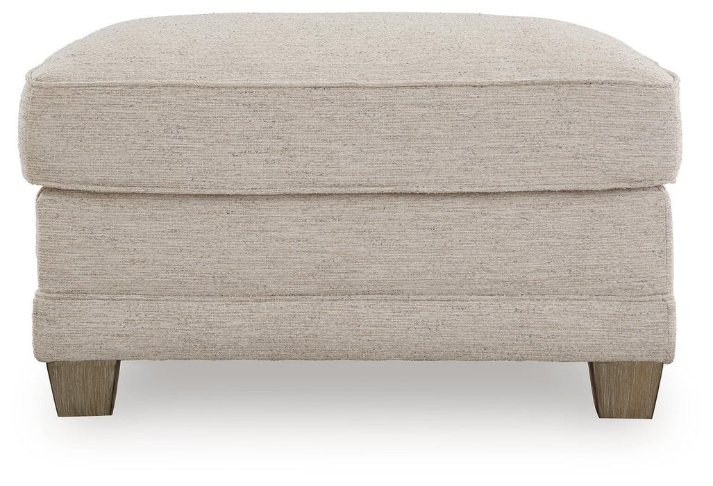 Lockeshart Ottoman