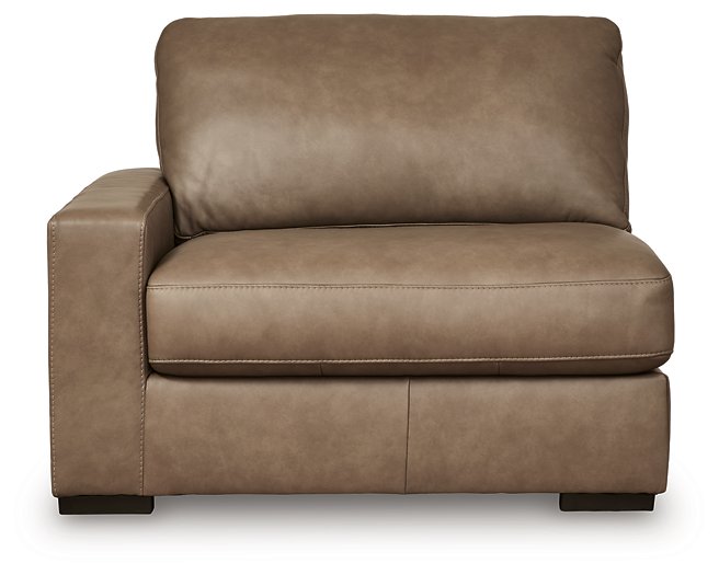 Veronella Sectional