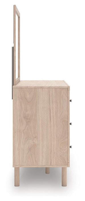Shapella Dresser