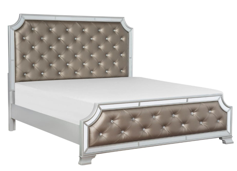 Avondale Queen Upholstered Panel Bed in Silver 1646-1*