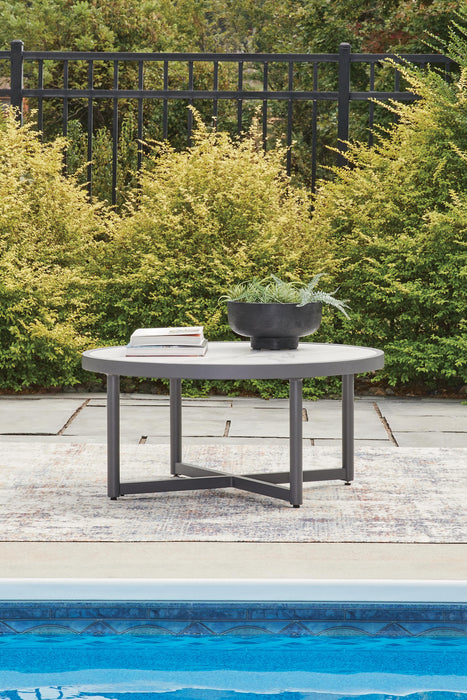 North Island Outdoor Coffee Table