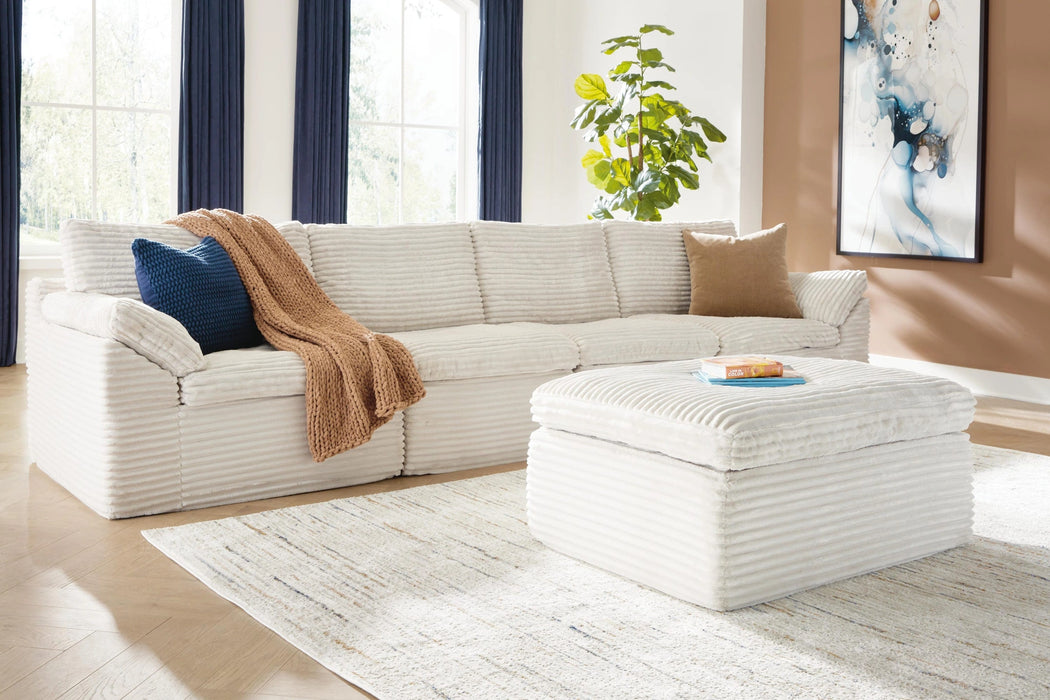 Canefield Sectional