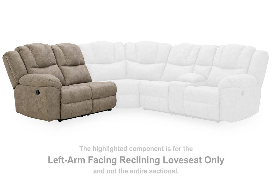 Ravenswaye Reclining Sectional